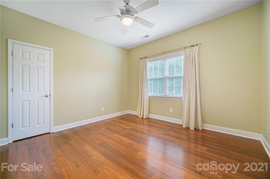 1715 Sanridge Wind Lane Charlotte NC 28262