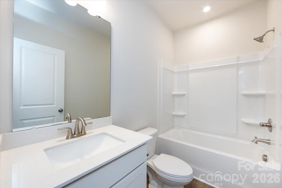 6001 Longar Lane Charlotte NC 28269