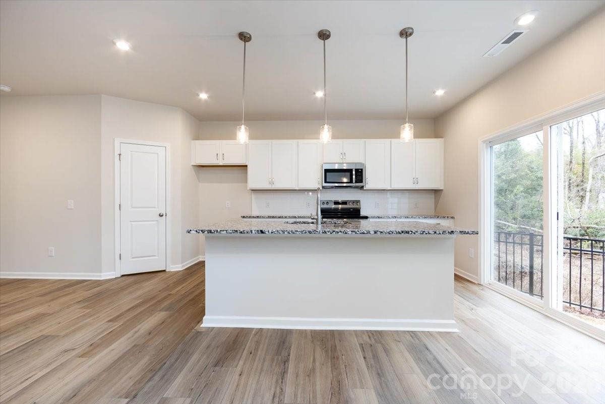 6001 Longar Lane Charlotte NC 28269
