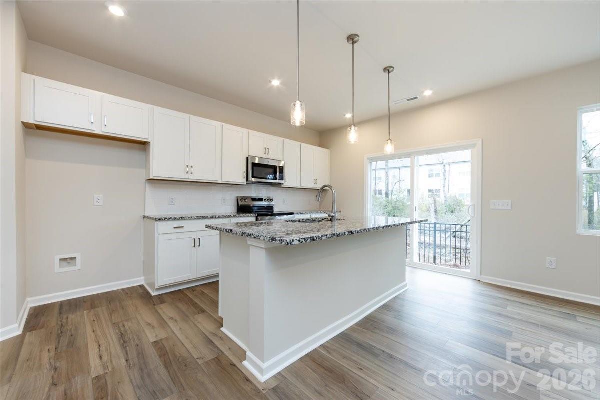 6001 Longar Lane Charlotte NC 28269