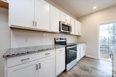 6001 Longar Lane Charlotte NC 28269