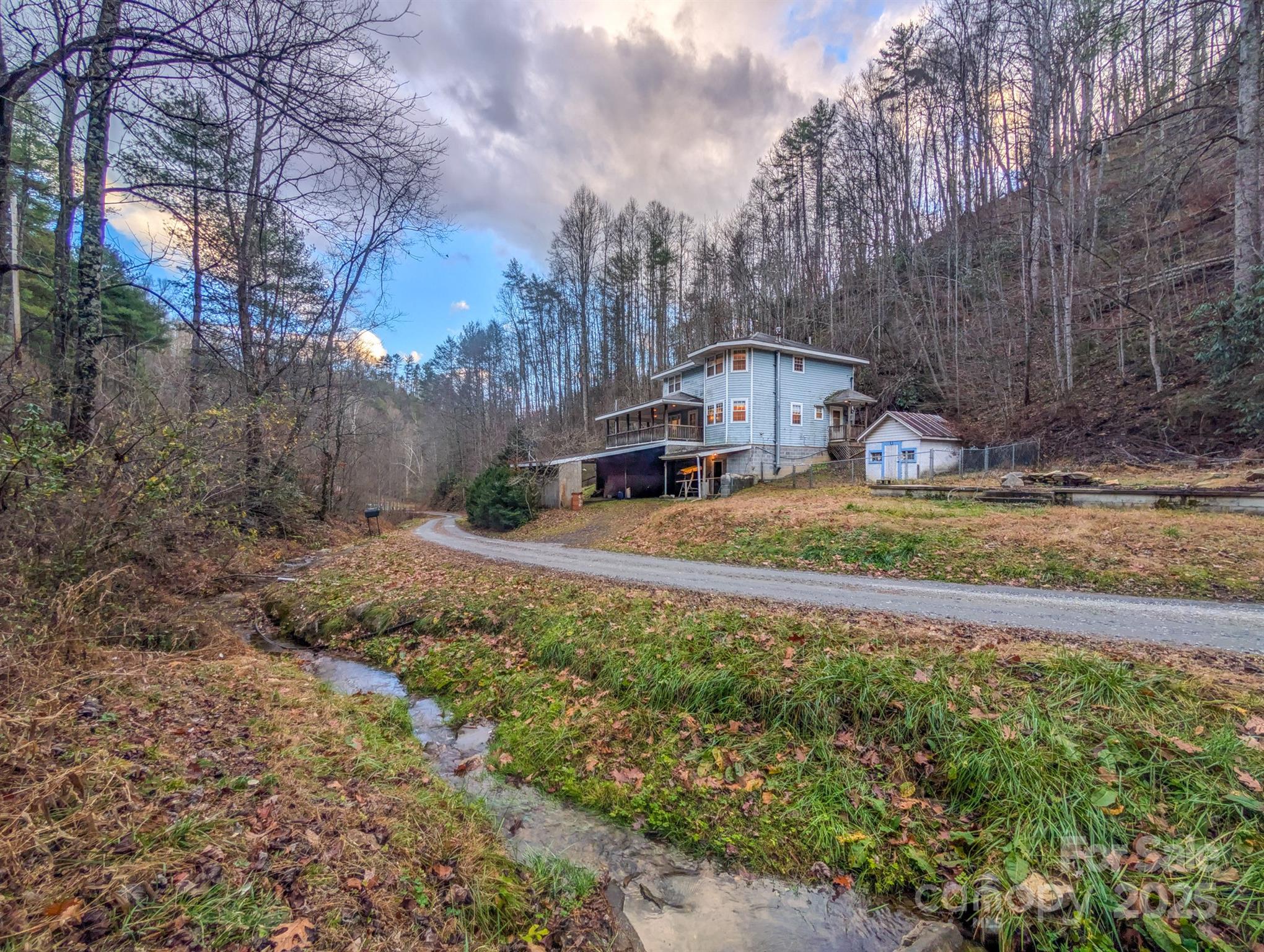 77 Griffith Branch Road Green Mountain NC 28740
