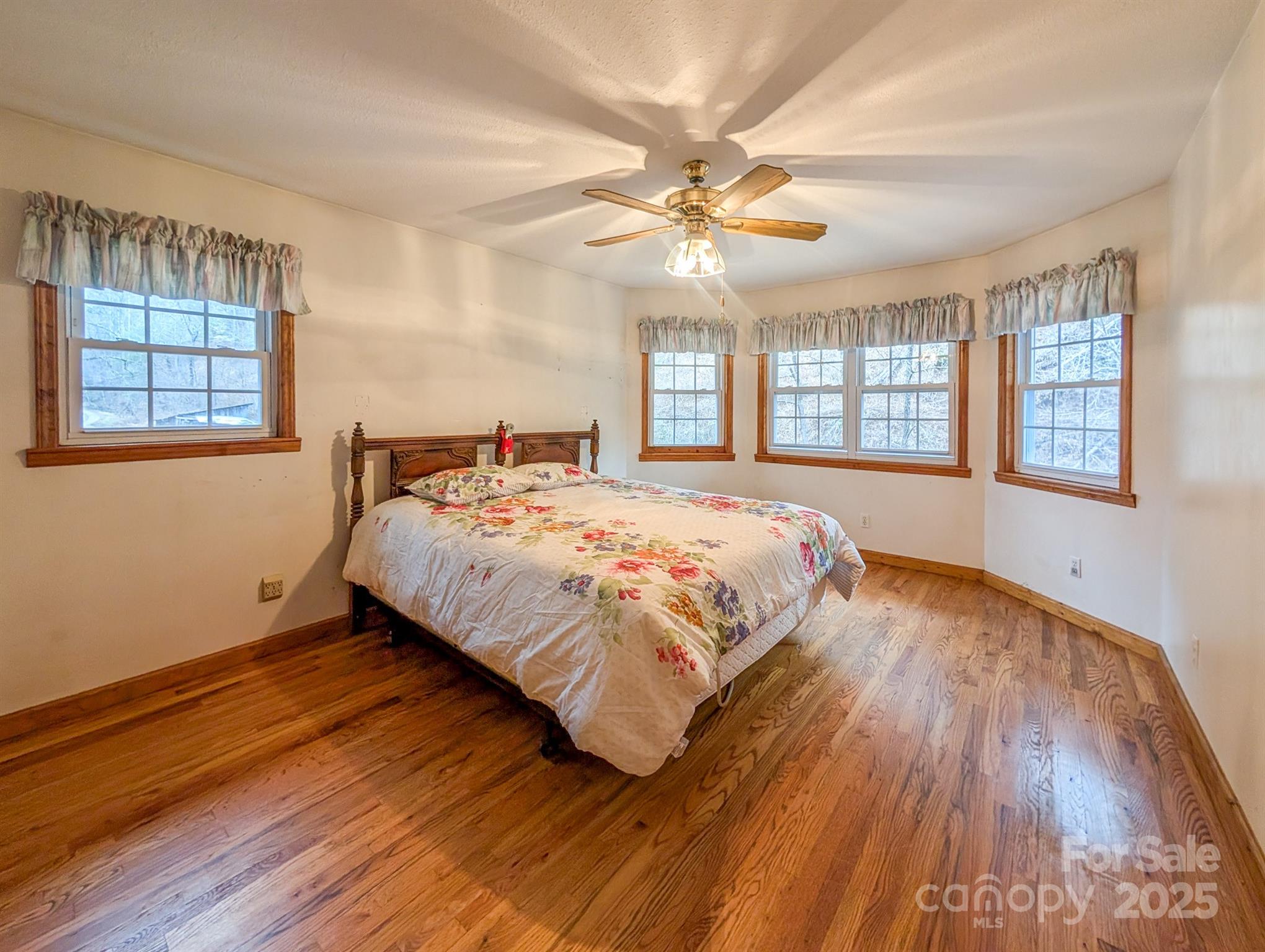 77 Griffith Branch Road Green Mountain NC 28740