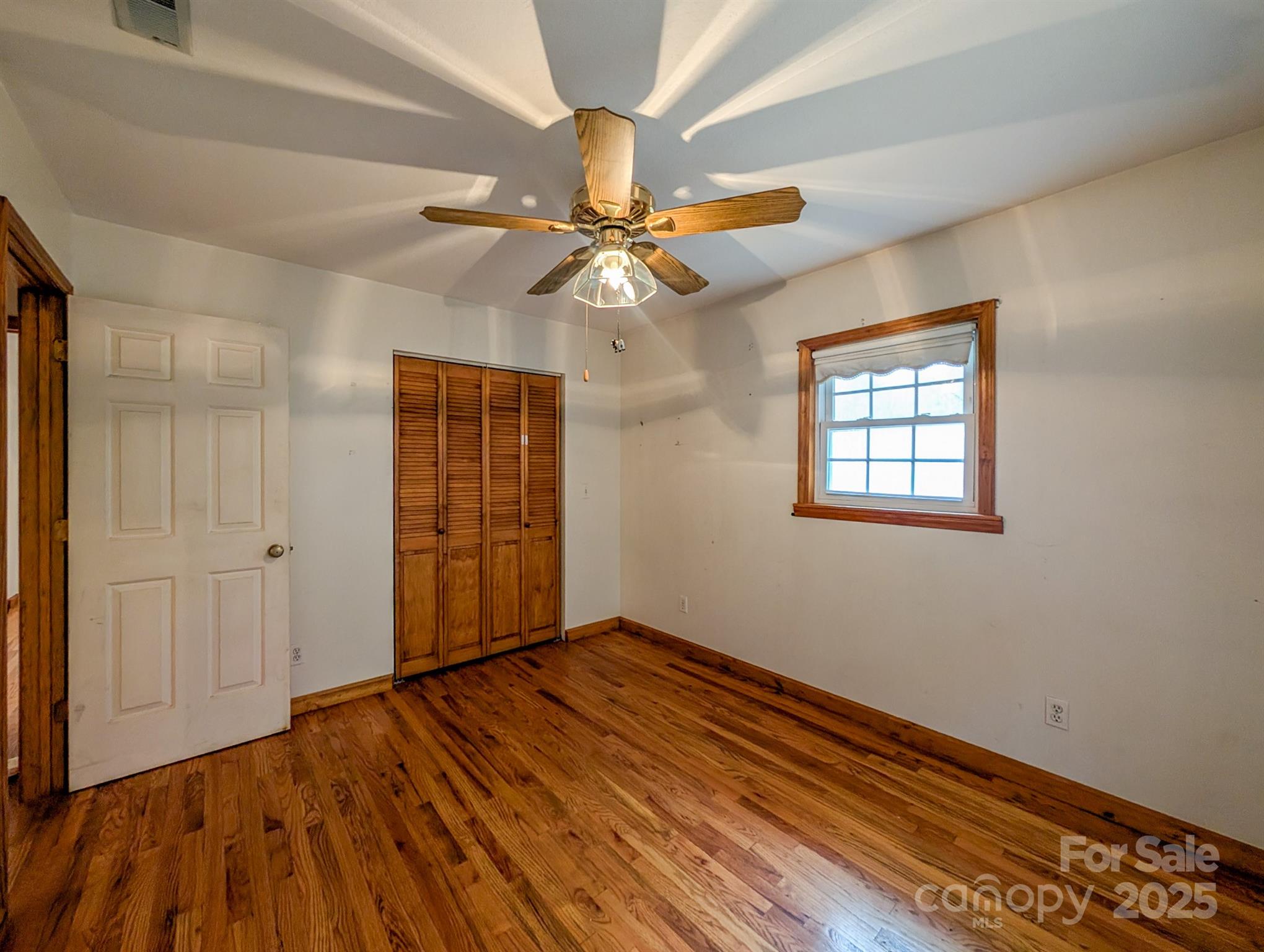 77 Griffith Branch Road Green Mountain NC 28740