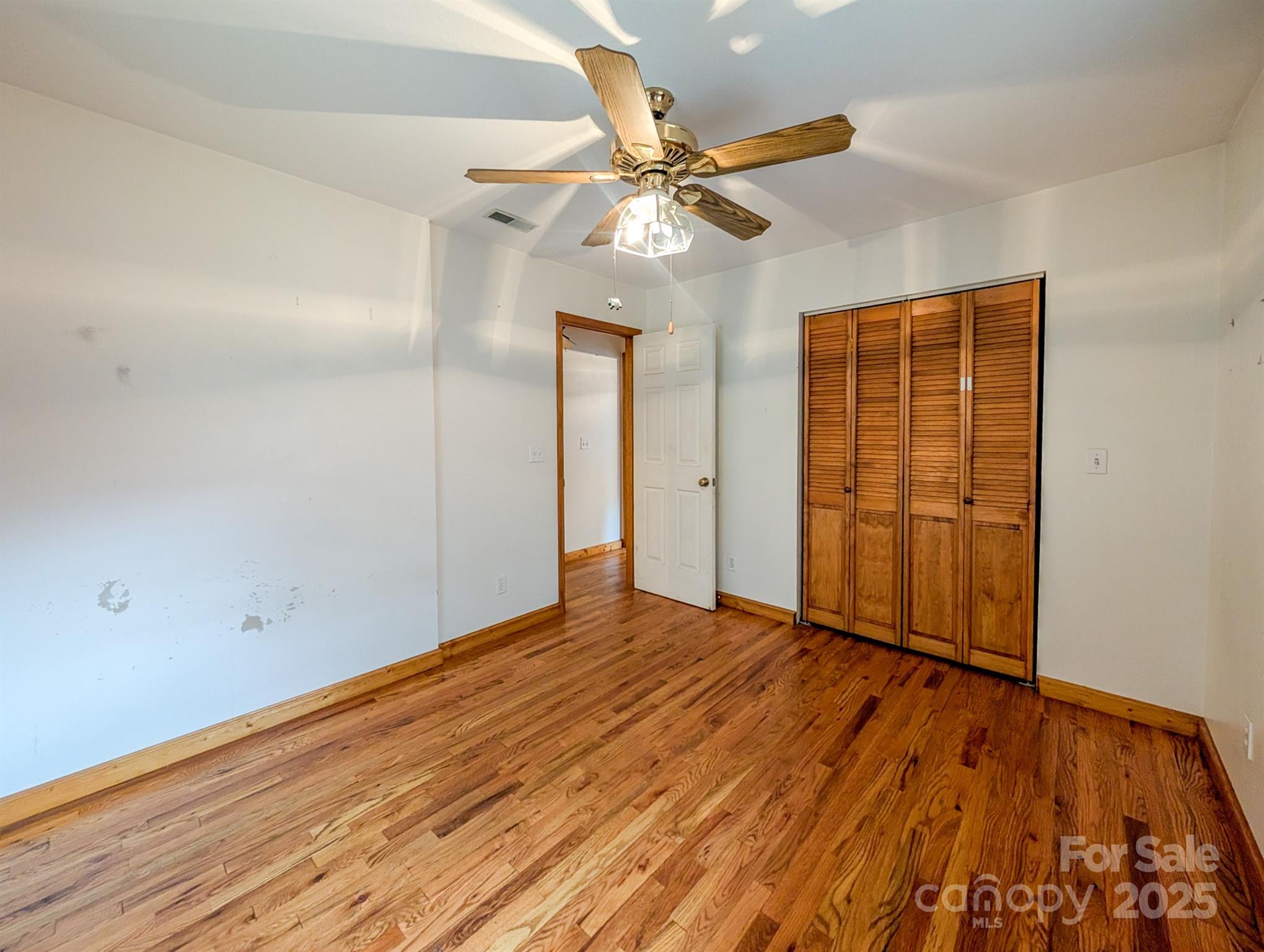 77 Griffith Branch Road Green Mountain NC 28740