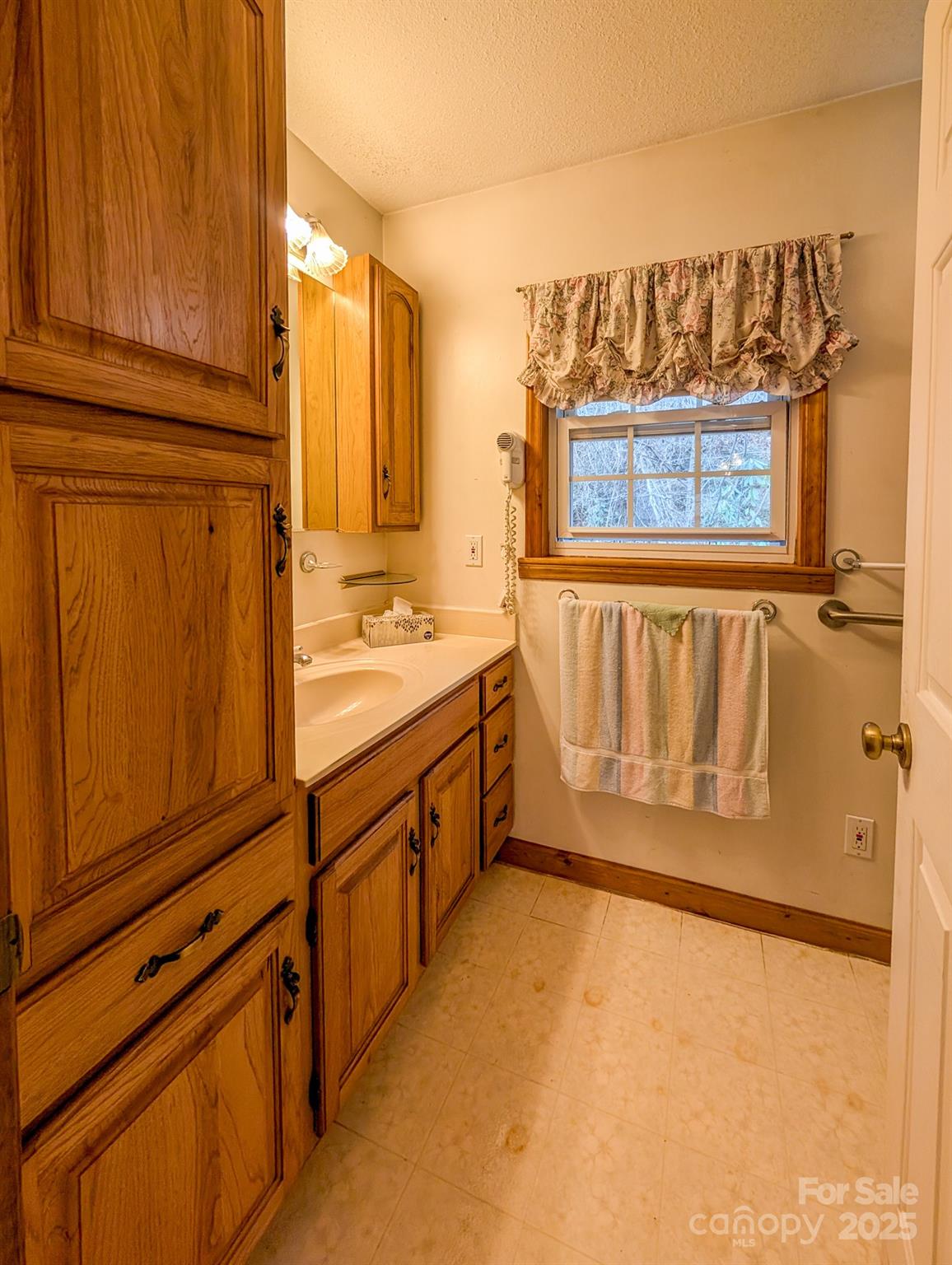 77 Griffith Branch Road Green Mountain NC 28740