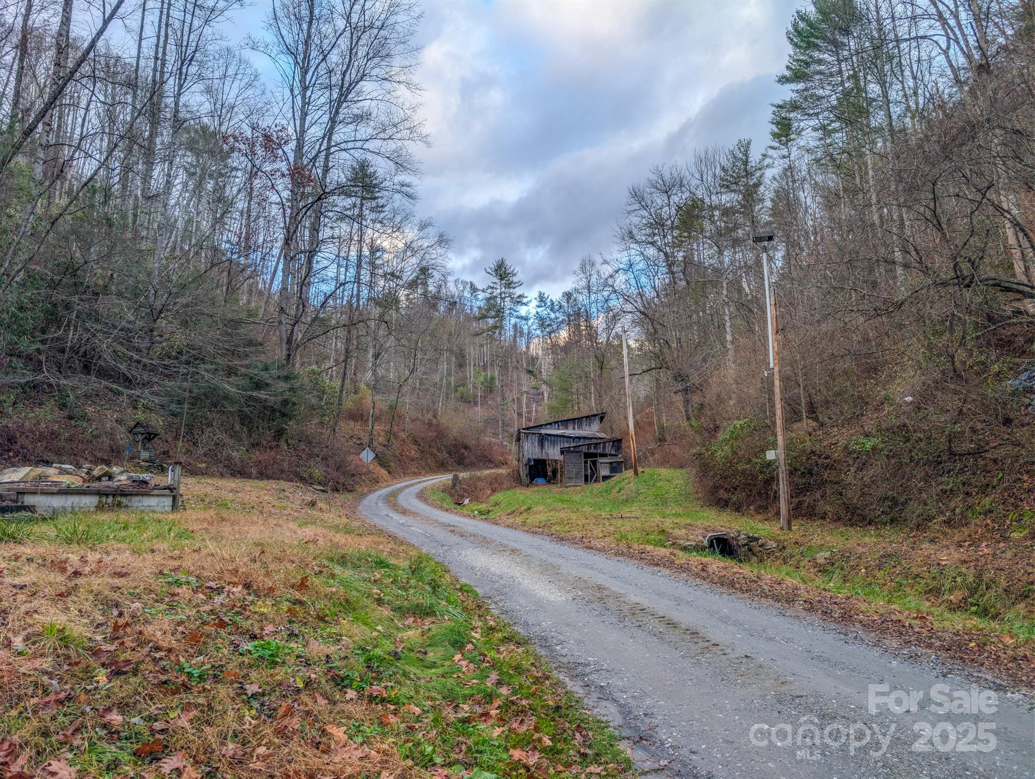 77 Griffith Branch Road Green Mountain NC 28740