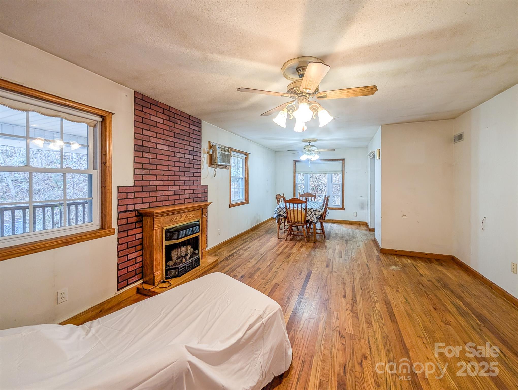 77 Griffith Branch Road Green Mountain NC 28740