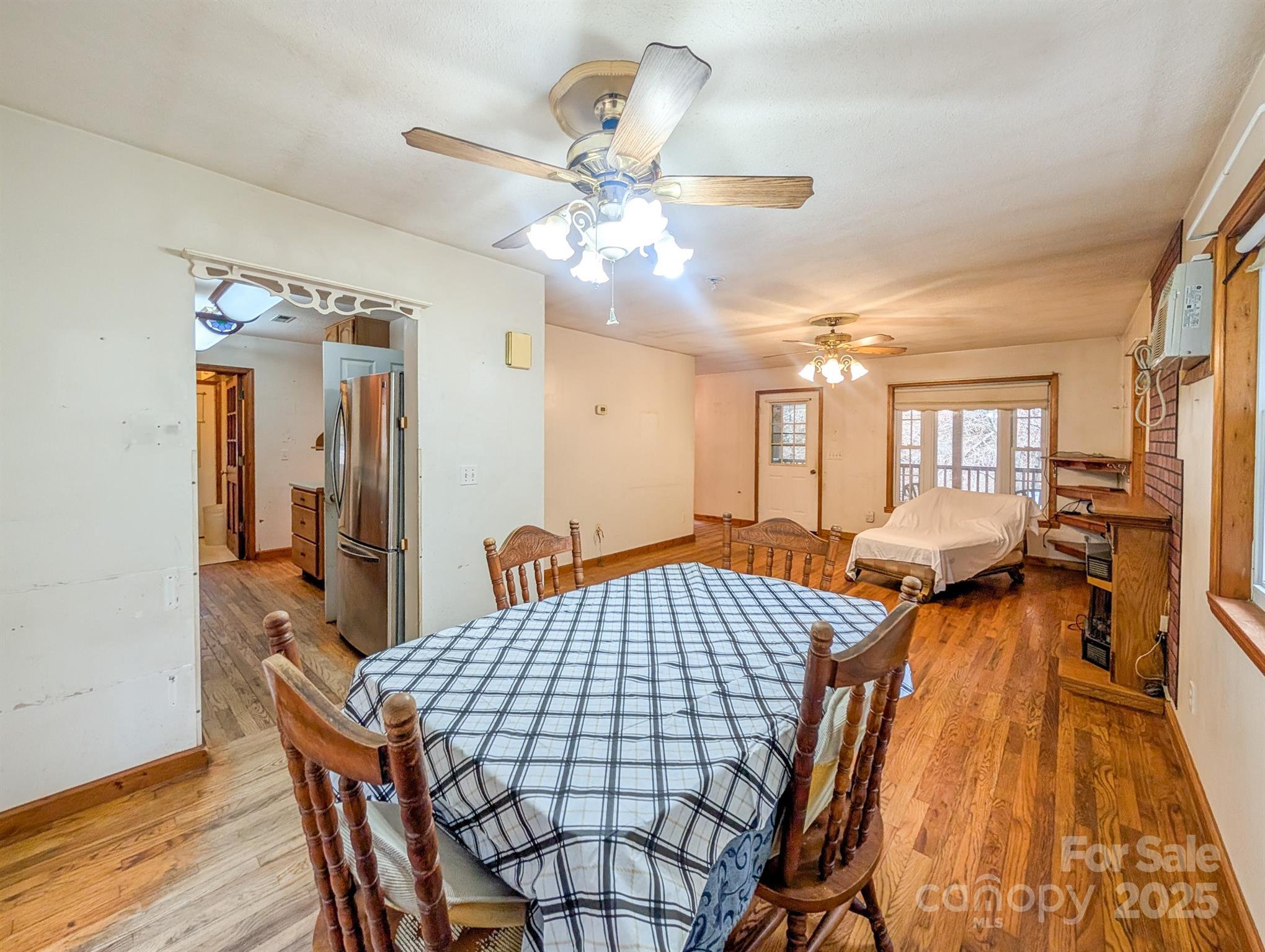 77 Griffith Branch Road Green Mountain NC 28740