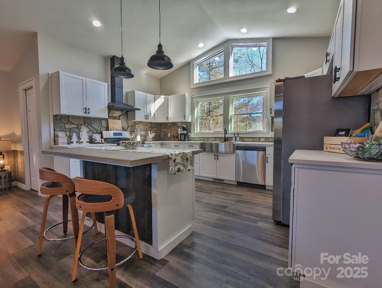 600 Pinewood Drive Waynesville NC 28786