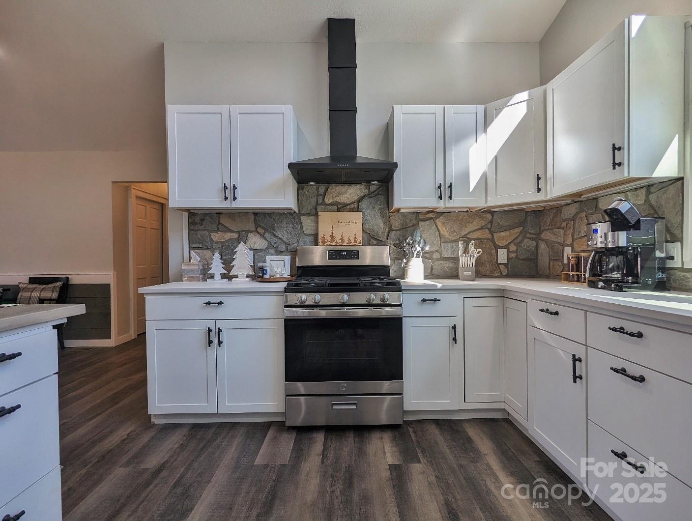 600 Pinewood Drive Waynesville NC 28786