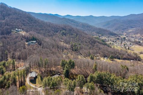 600 Pinewood Drive Waynesville NC 28786