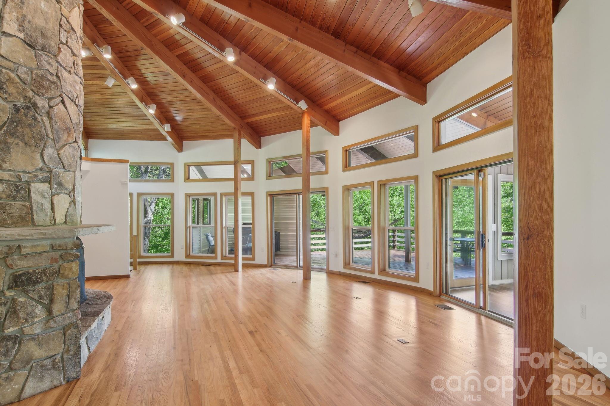 295/291 Dills Road Bryson City NC 28713