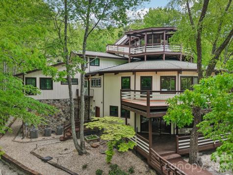 295/291 Dills Road Bryson City NC 28713