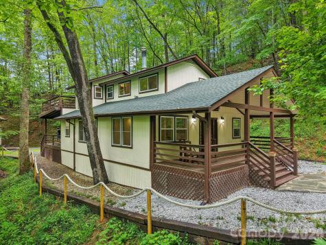 295/291 Dills Road Bryson City NC 28713