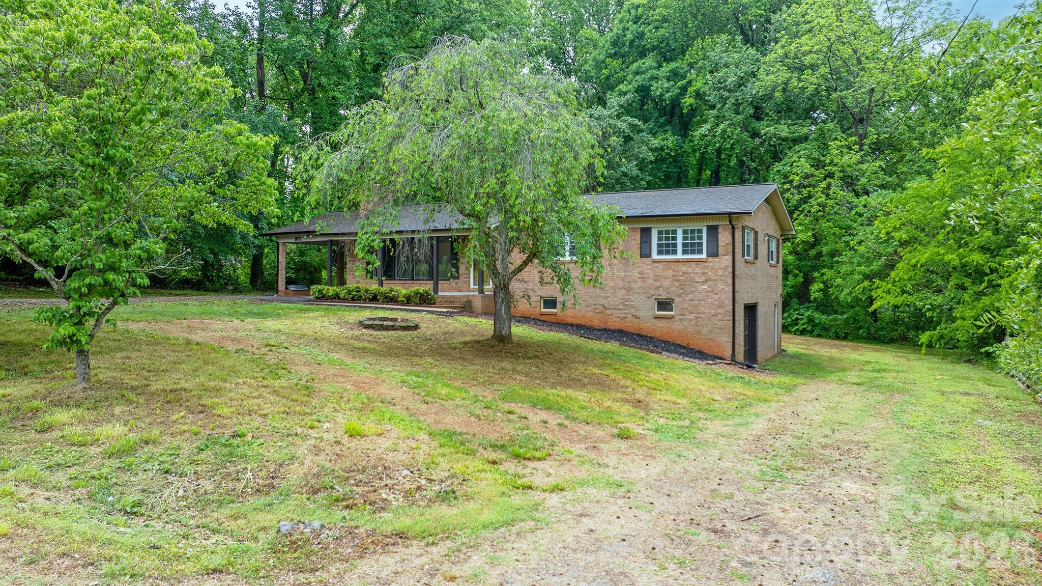 1871 Crestview Drive Newton NC 28658