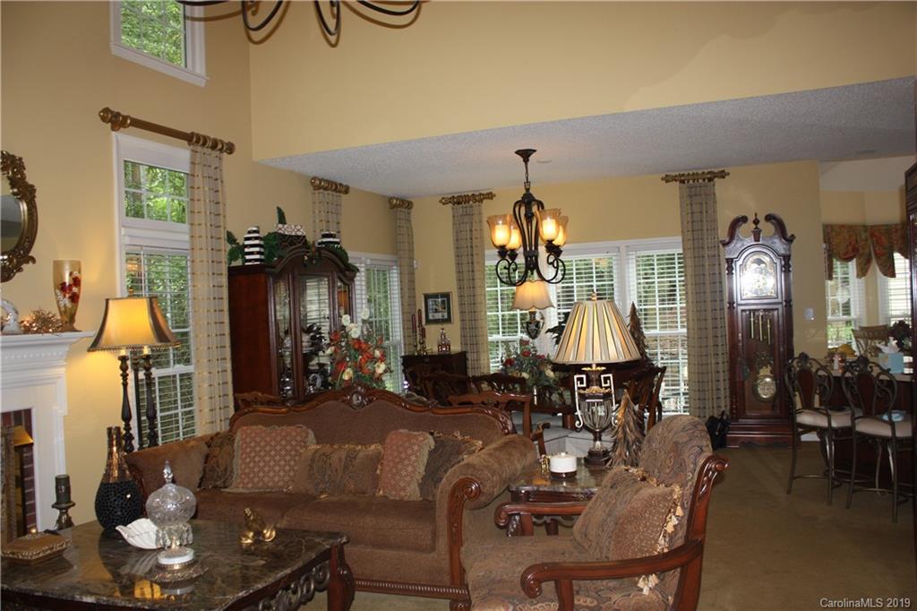 11026 Falls Branch Lane Charlotte NC 28214