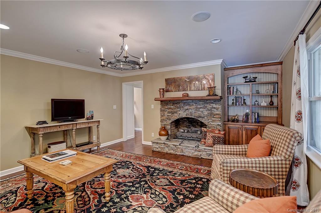 2558 Little Cove Road Charlotte NC 28270