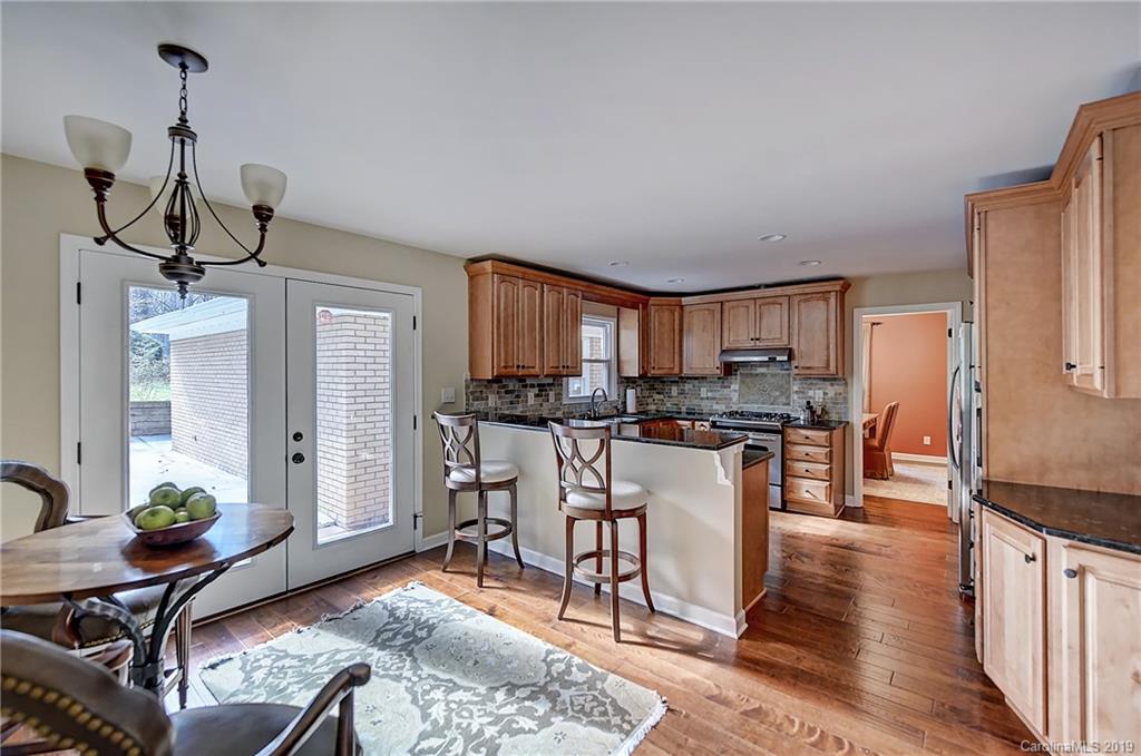 2558 Little Cove Road Charlotte NC 28270