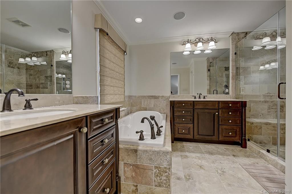 2558 Little Cove Road Charlotte NC 28270