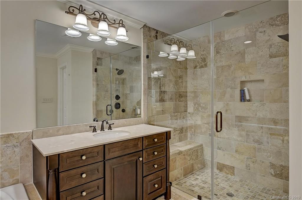 2558 Little Cove Road Charlotte NC 28270
