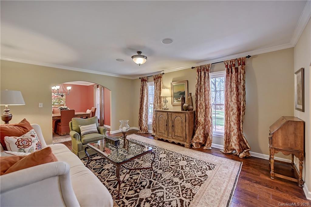 2558 Little Cove Road Charlotte NC 28270