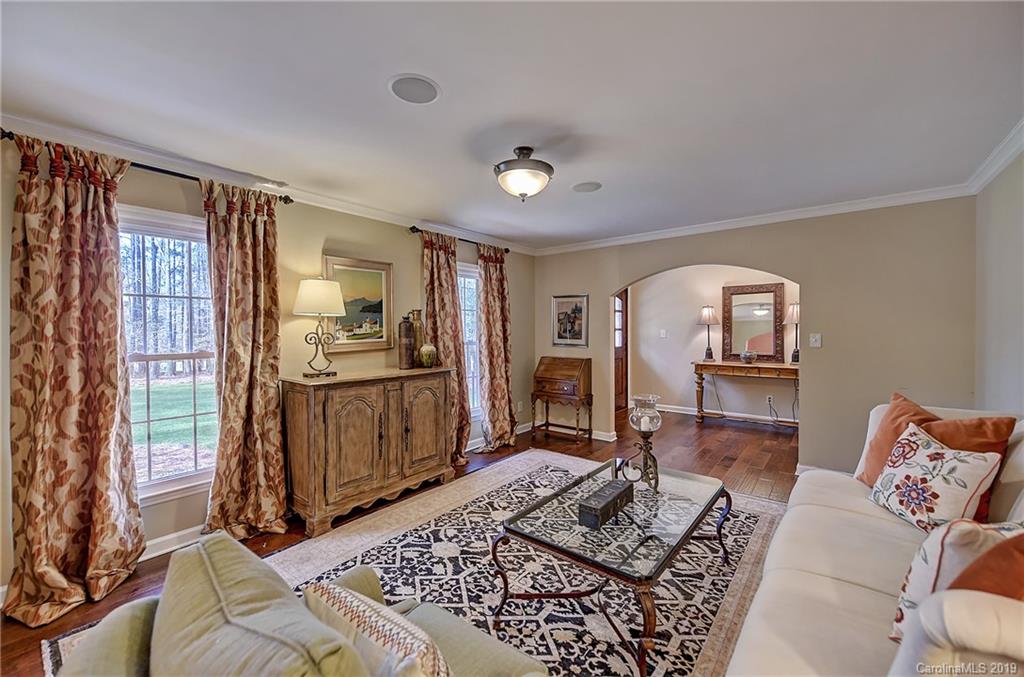 2558 Little Cove Road Charlotte NC 28270