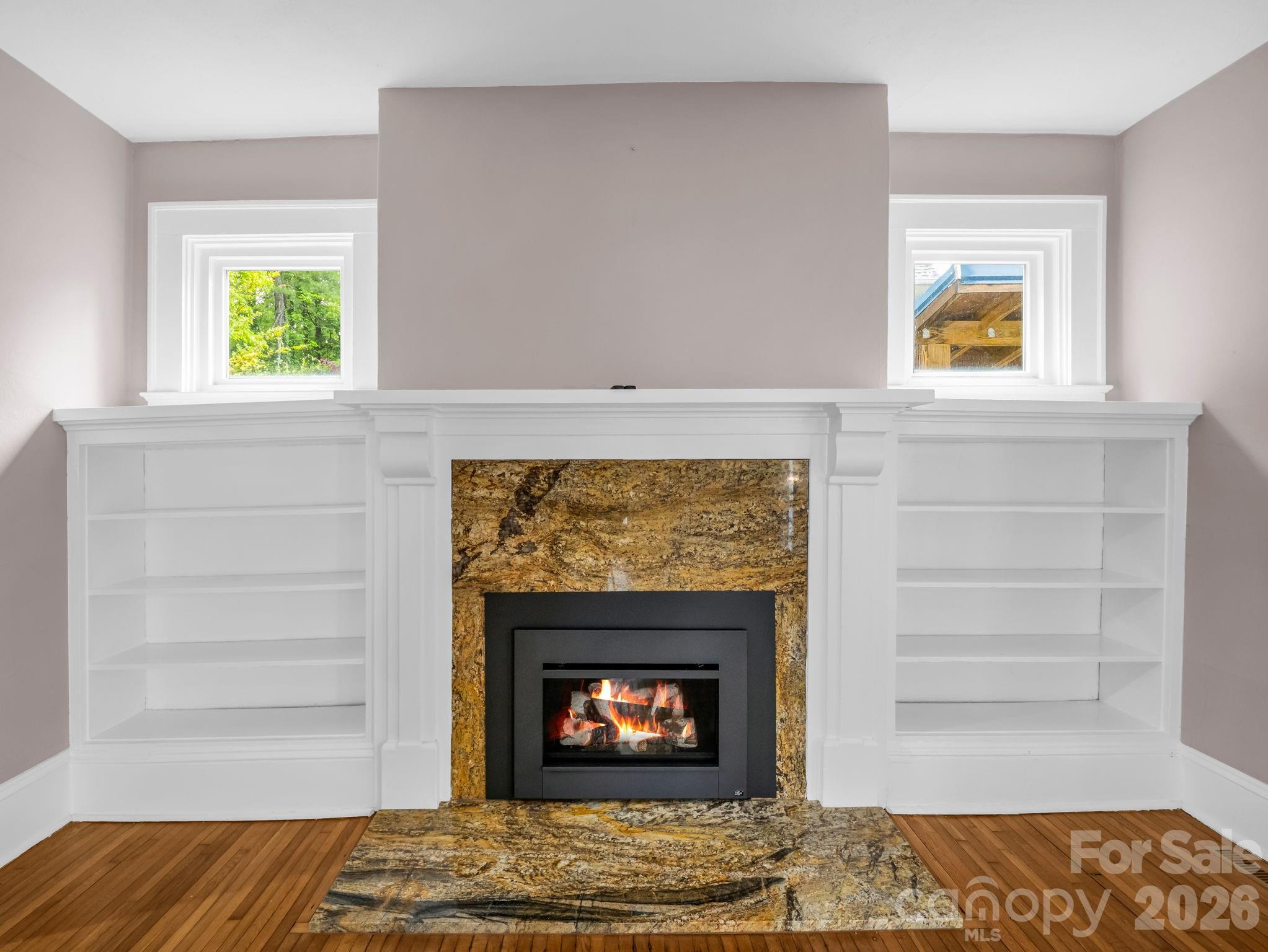 104 W Lake Avenue Hendersonville NC 28739
