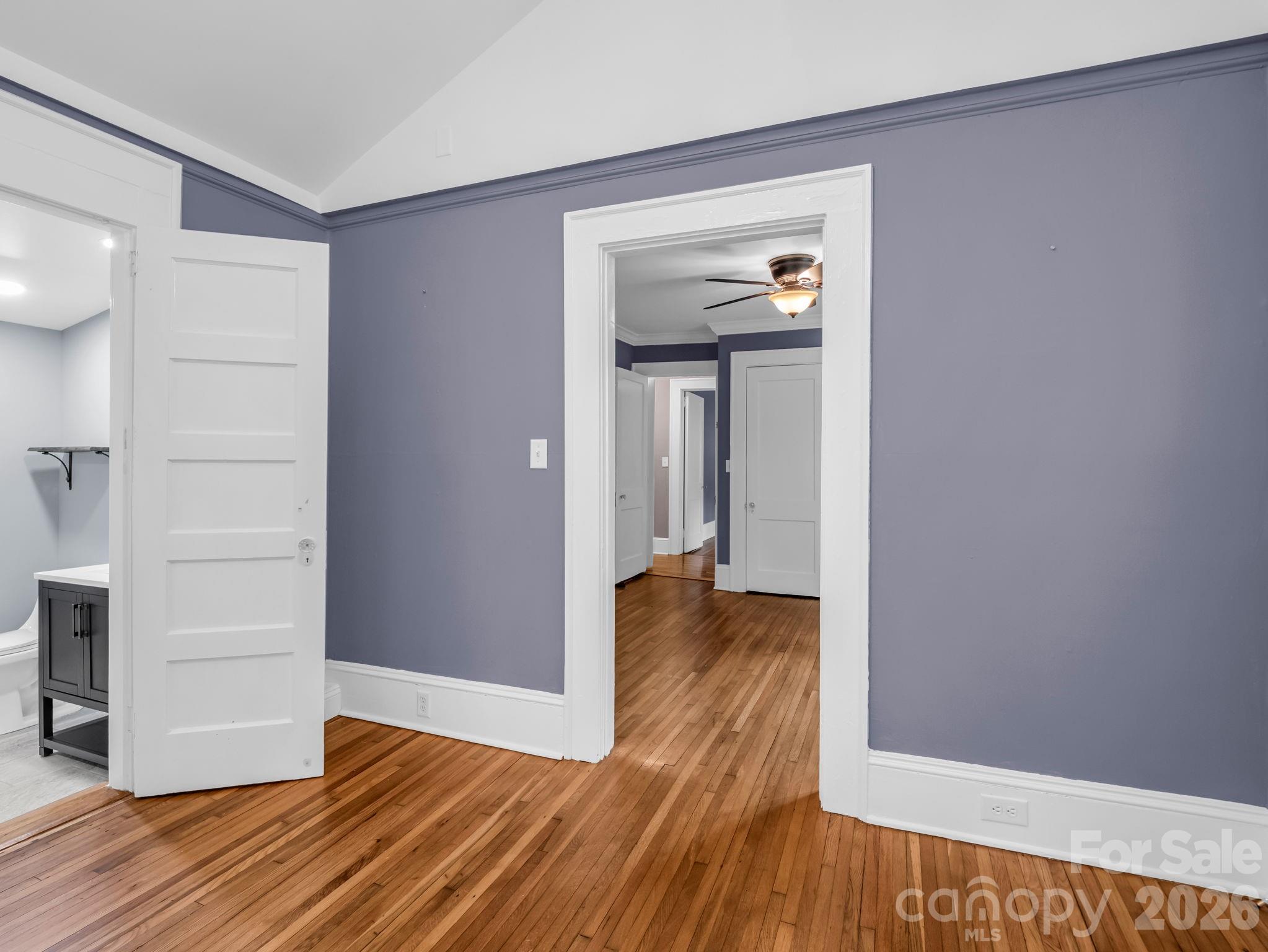 104 W Lake Avenue Hendersonville NC 28739
