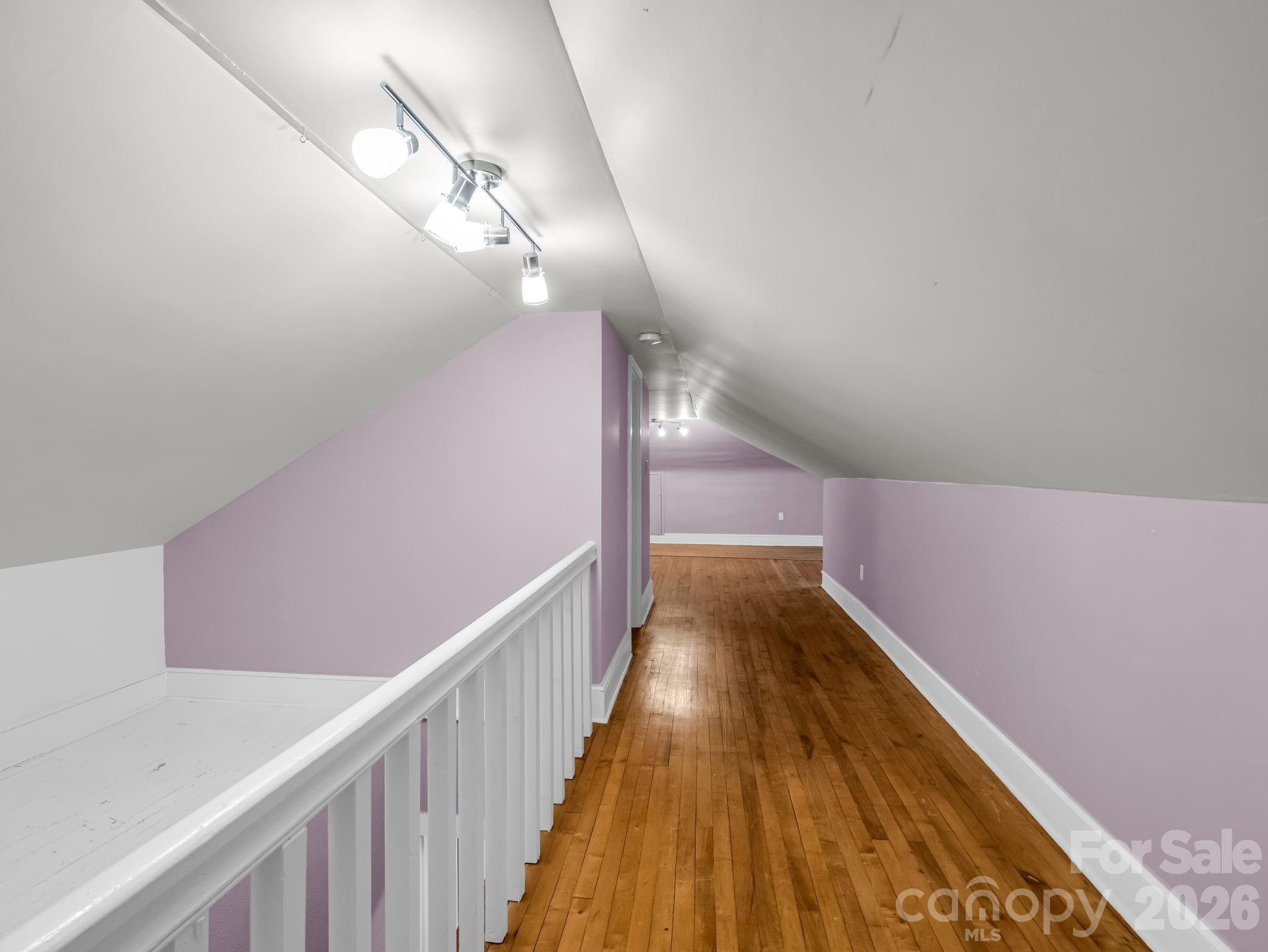 104 W Lake Avenue Hendersonville NC 28739
