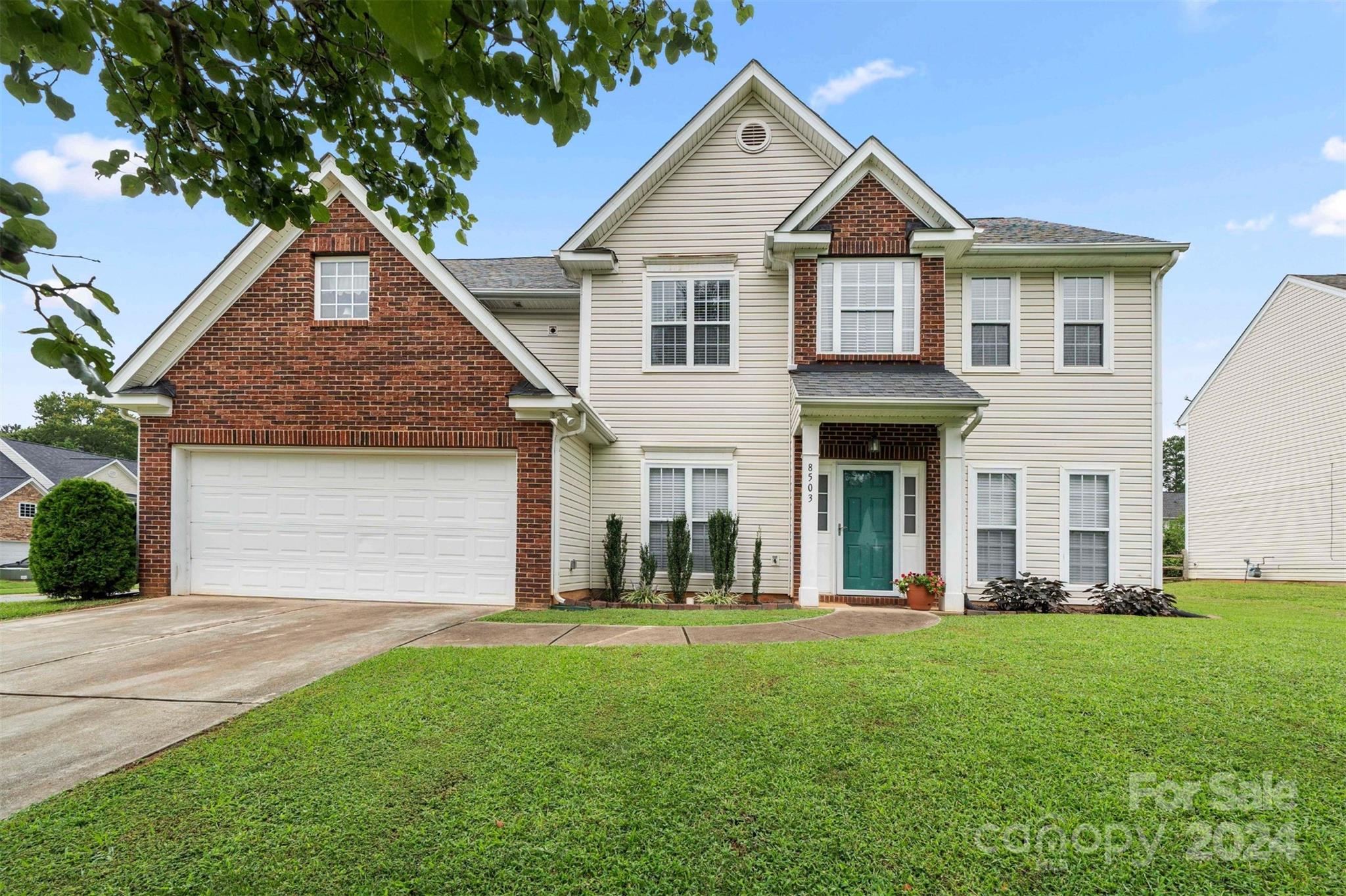 8503 Four Sisters Lane Charlotte NC 28215