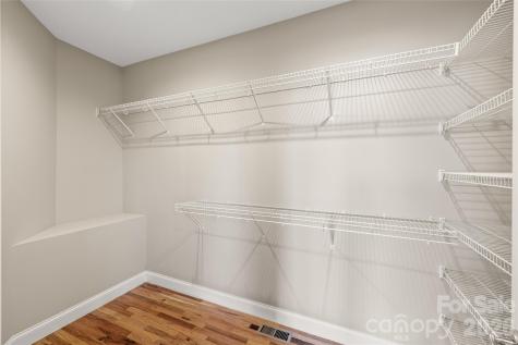 490 Mapleton Lane Columbus NC 28722