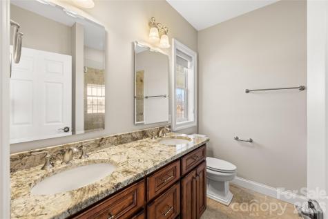 490 Mapleton Lane Columbus NC 28722