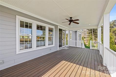 490 Mapleton Lane Columbus NC 28722
