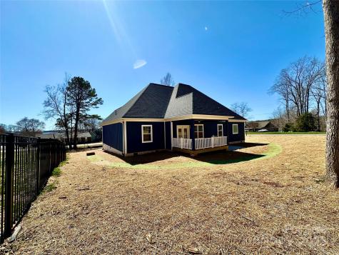 167 Harbor Point Drive Cherryville NC 28021