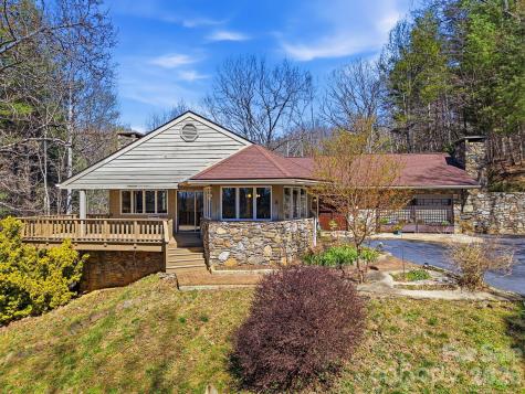 8 Covewood Road Asheville NC 28805