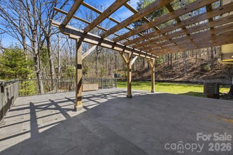 8 Covewood Road Asheville NC 28805
