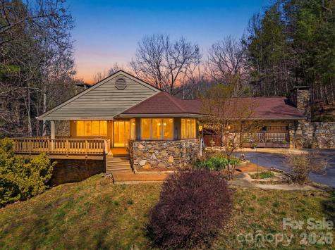 8 Covewood Road Asheville NC 28805