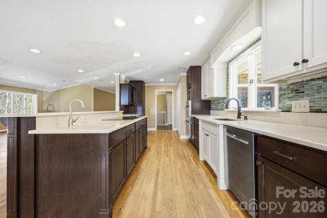 8 Covewood Road Asheville NC 28805