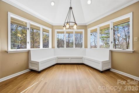 8 Covewood Road Asheville NC 28805