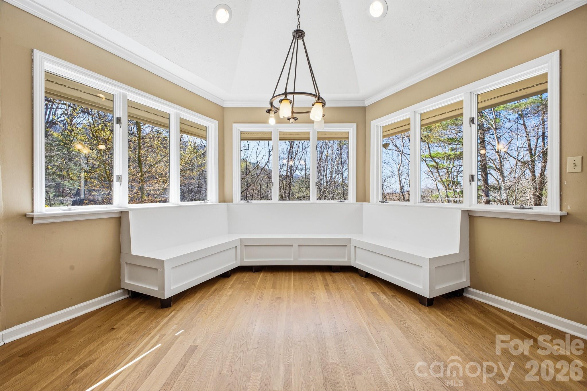8 Covewood Road Asheville NC 28805
