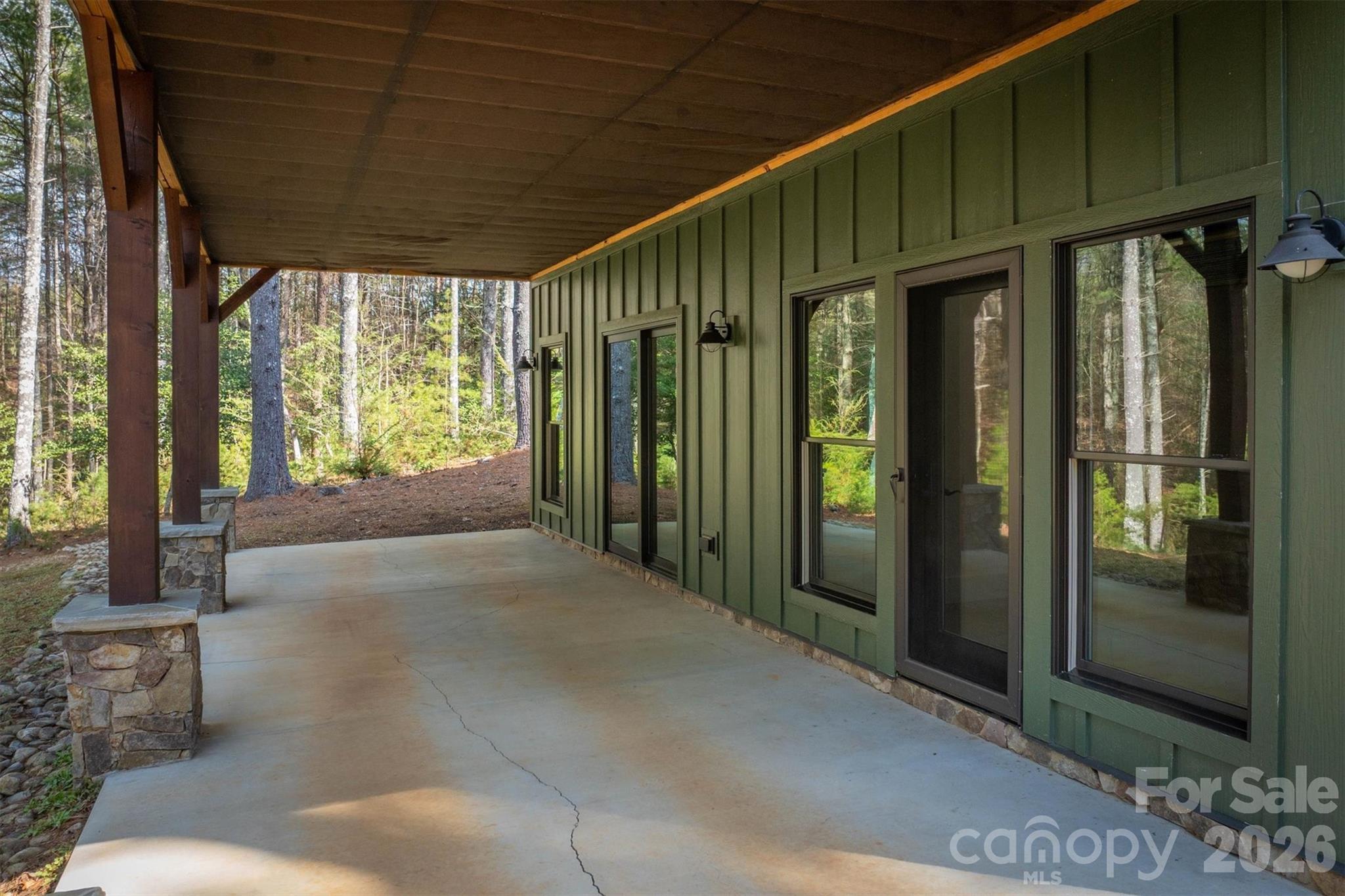 40 Kingfisher Trace Nebo NC 28761