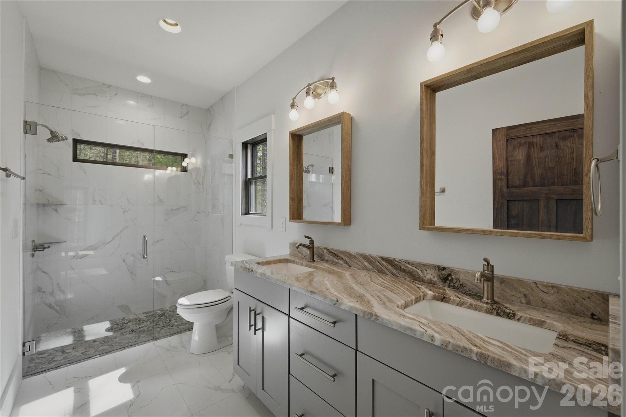 40 Kingfisher Trace Nebo NC 28761