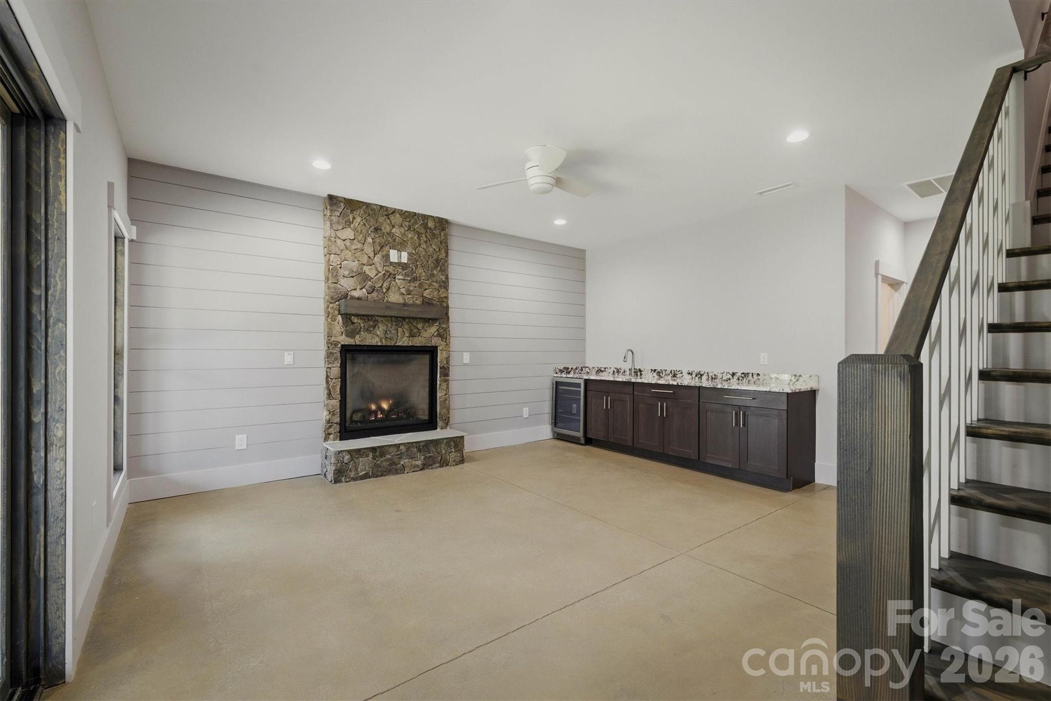 40 Kingfisher Trace Nebo NC 28761