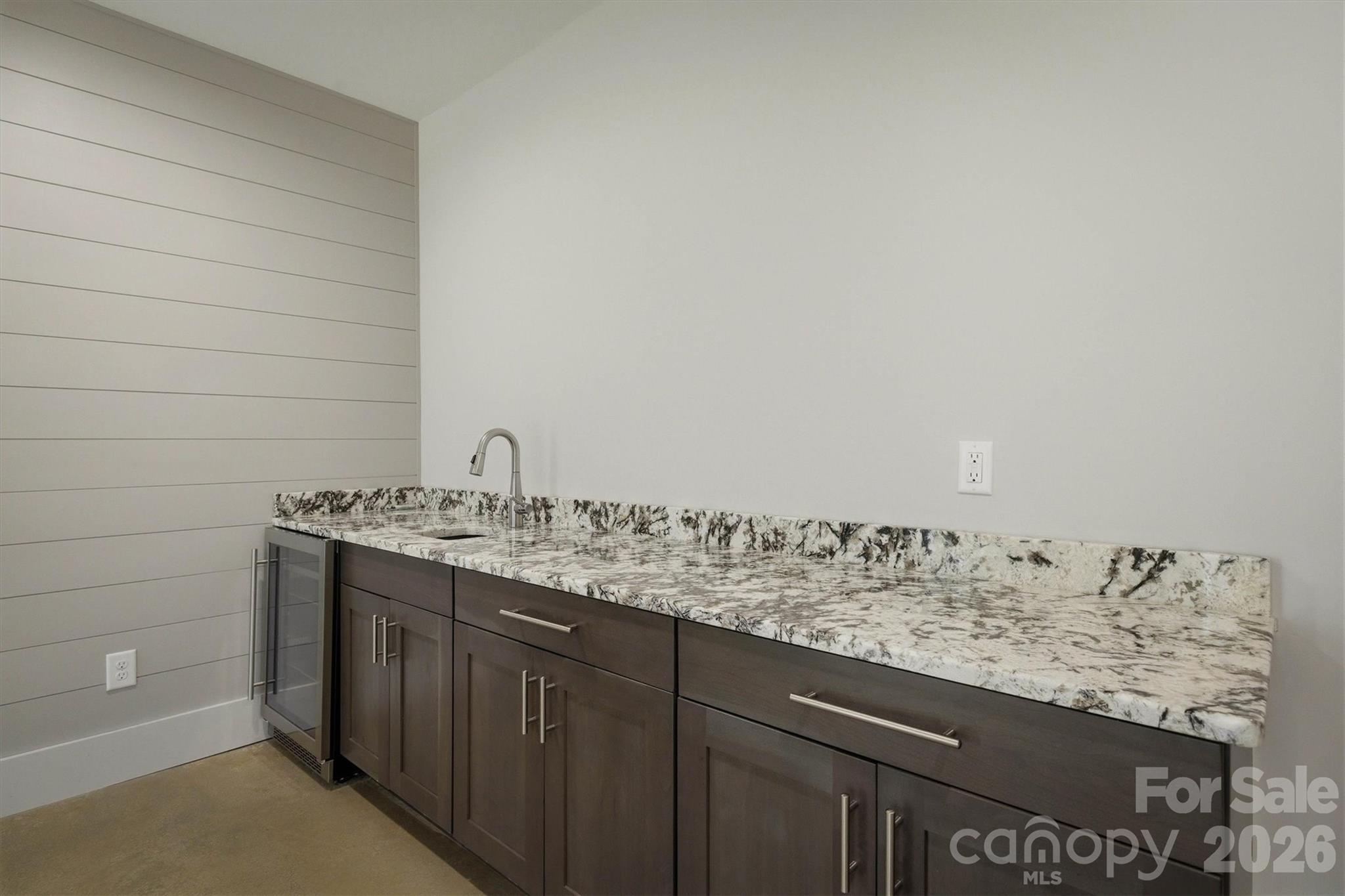 40 Kingfisher Trace Nebo NC 28761