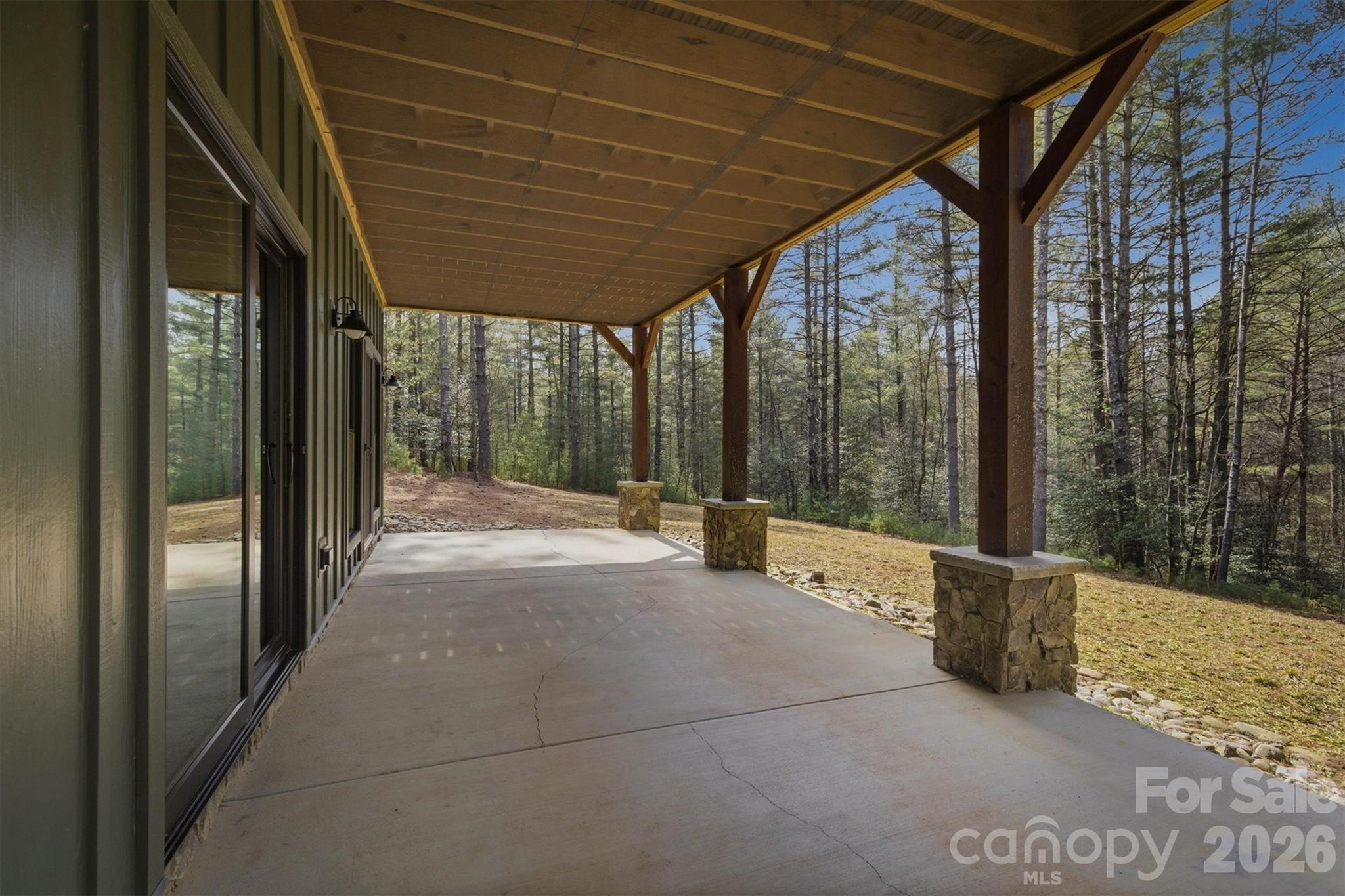 40 Kingfisher Trace Nebo NC 28761