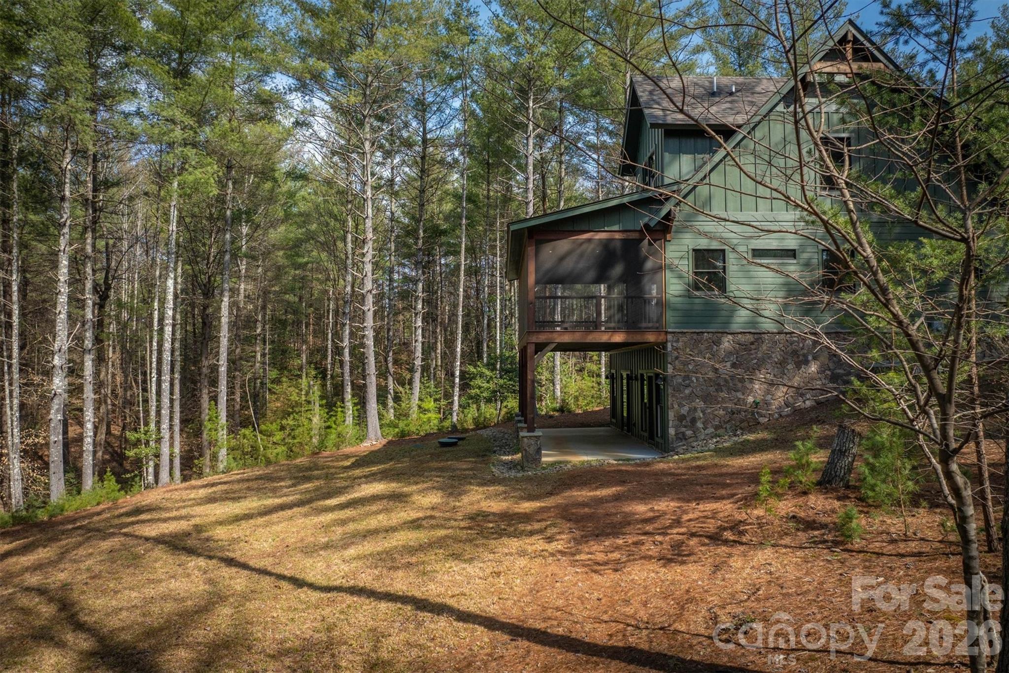 40 Kingfisher Trace Nebo NC 28761