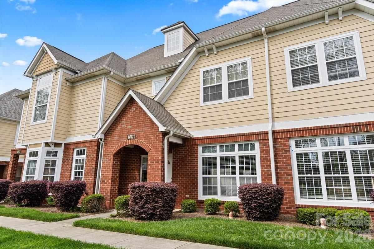1017 Central Park Circle Davidson NC 28036