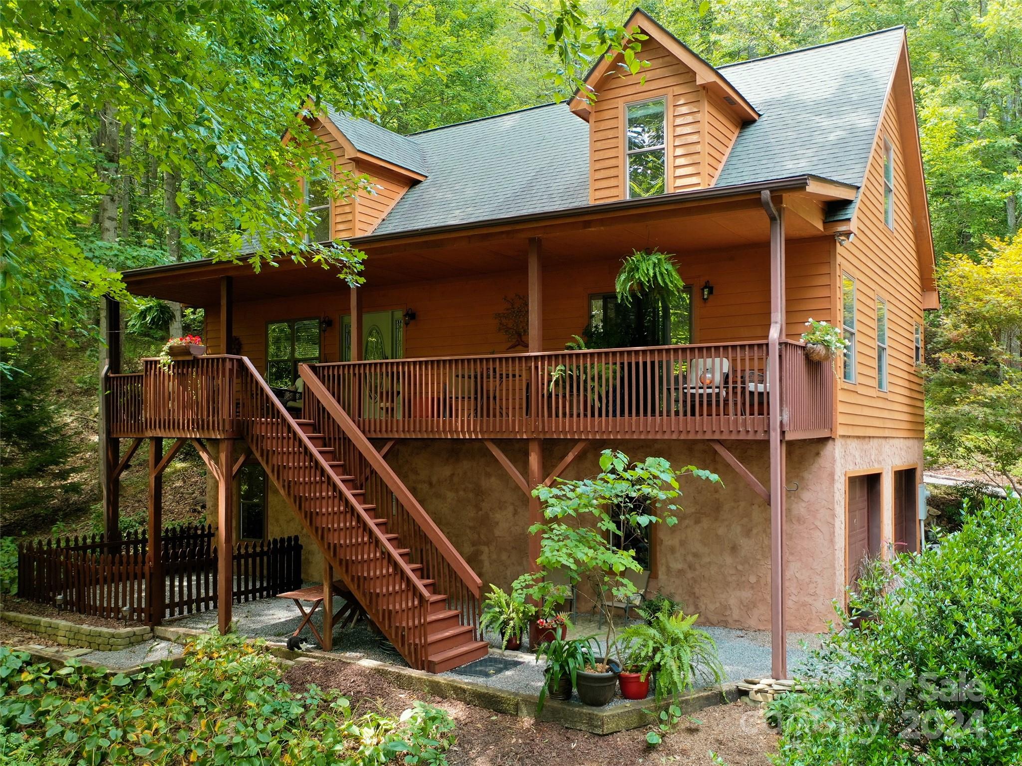 23 Deep Woods Trail Canton NC 28716