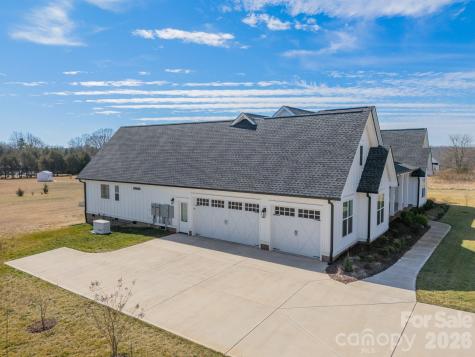 441 Edmunds Lane Clover SC 29710